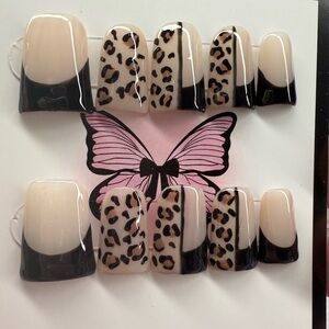 Leopard Print Press-On Nails